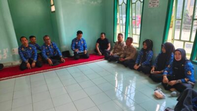 Dinas Sosial Kabupaten Lampung Tengah tengah menyiapkan program keluarga miskin. Program ini akan dilakukan secara langsung melibatkan seluruh pilar sosial.